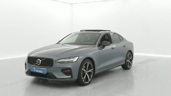 VOLVO S60 B4 197ch Plus Style Dark DCT 7 + Toit ouvrant d’occasion 12136km révisée et livrable partout en France