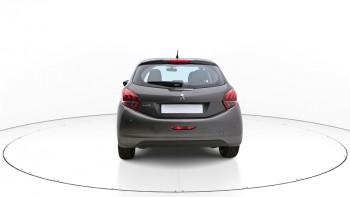 PEUGEOT 208 5P 1.2 PureTech S&S 82ch Manuelle/5 Active neuve 84422km révisée et livrable partout en France